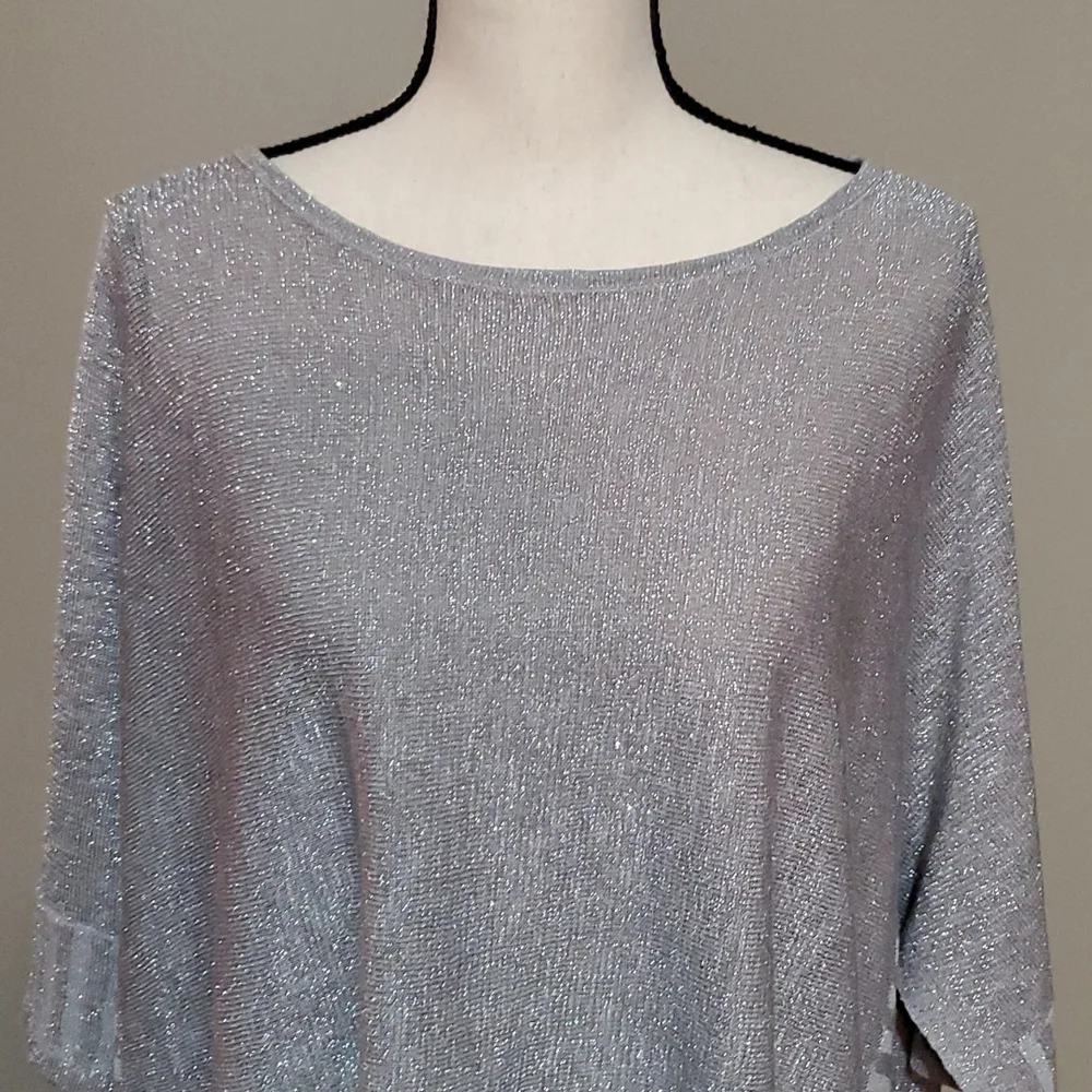 Anthropologie Top - Picture 2 of 10